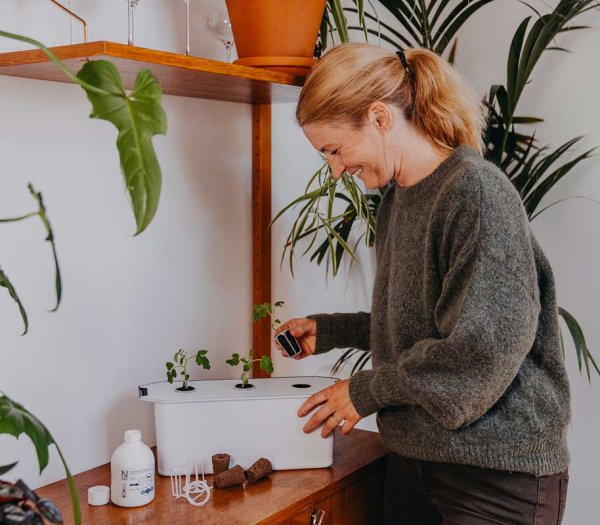 Hydroponinen järjestelmä Harvy 3 valkoinen