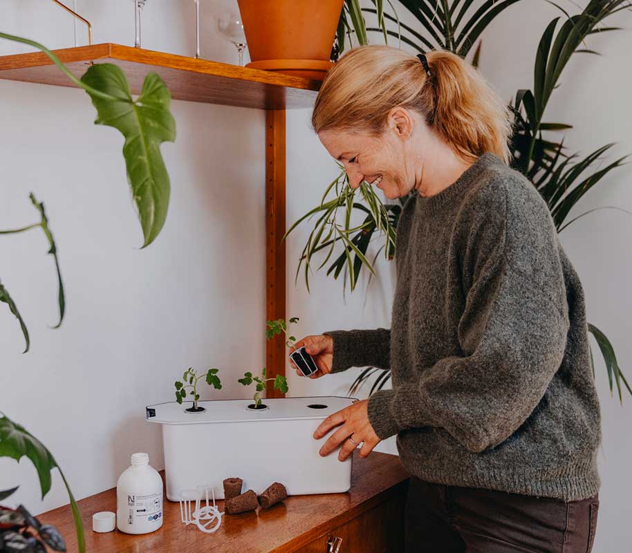 Hydroponinen järjestelmä Harvy 3 valkoinen