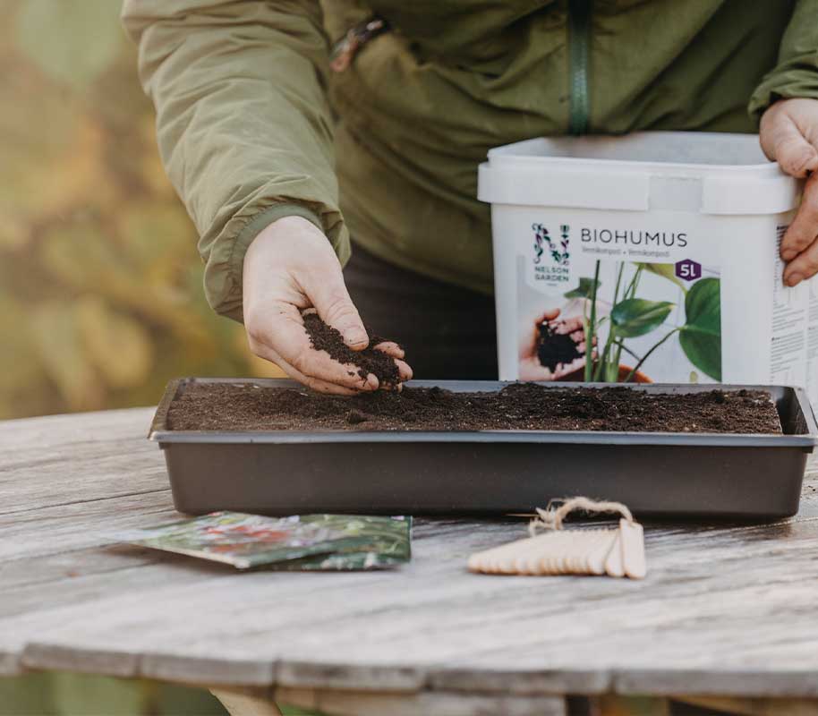 Kestävä kylvöalusta 23x37cm